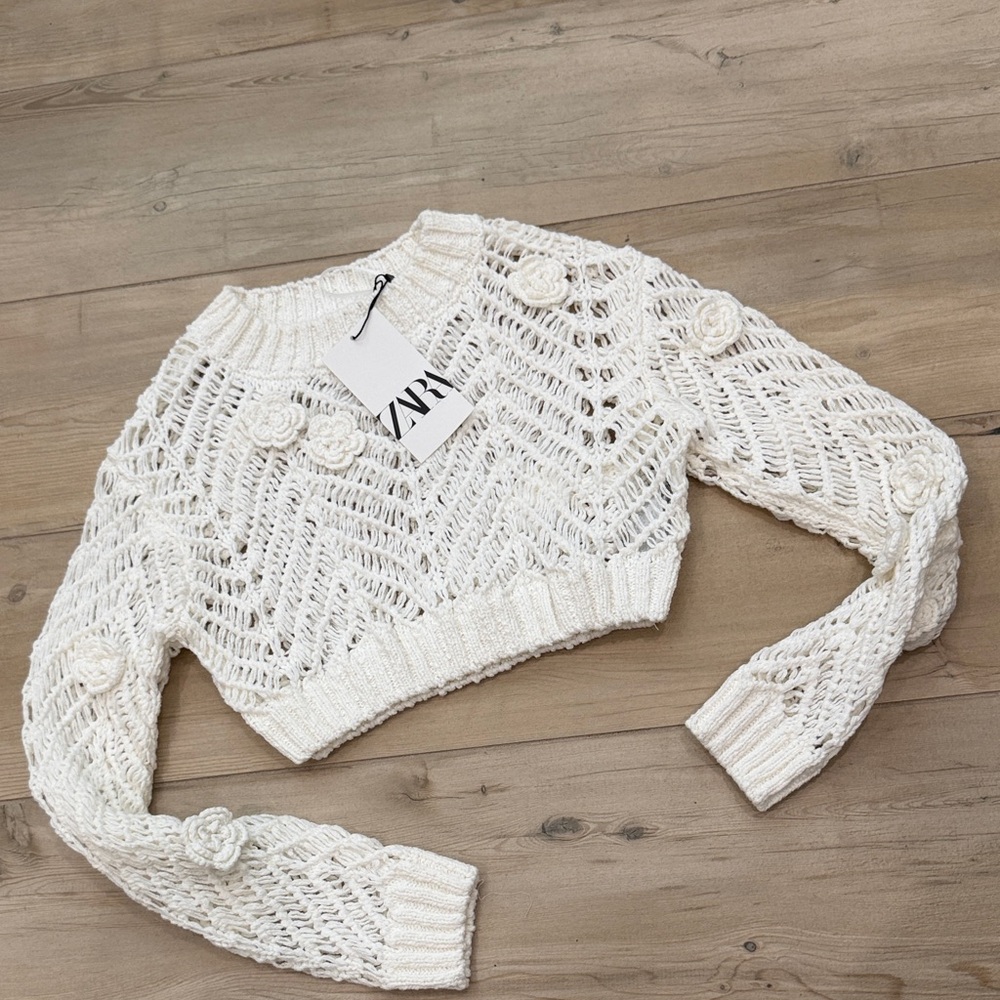 Zara Women's White Knit Crop Top Small NWT